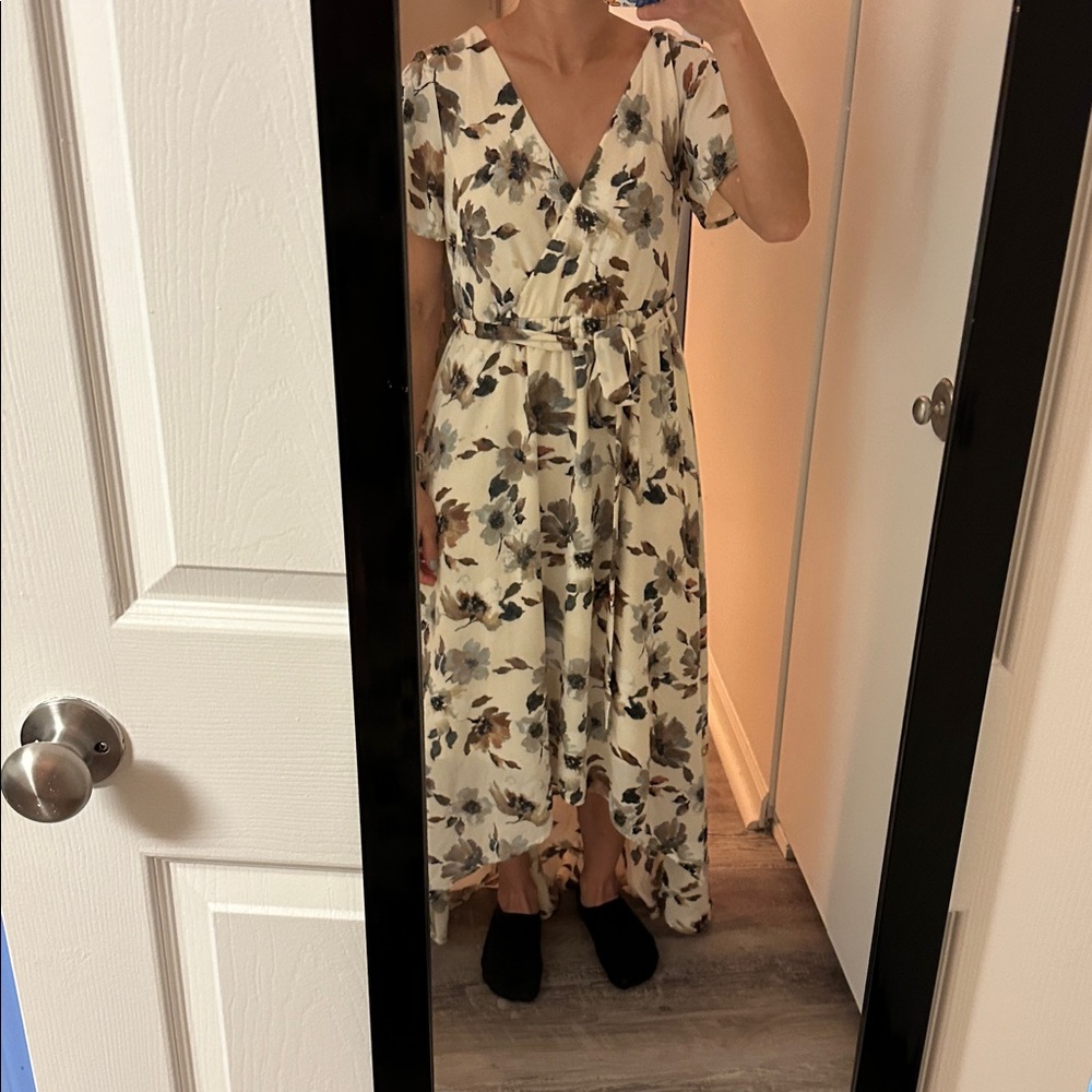 ILLA ILLA Abstract Floral Dress